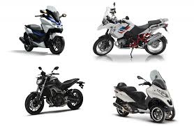 trouvez votre assurance temporaire moto à la réunion avec des garanties adaptées à vos besoins et à la durée de votre séjour, pour une conduite en toute sérénité.