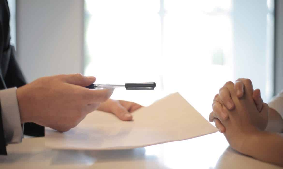 découvrez comment changer votre assurance moto facilement et rapidement. comparez les meilleures offres, économisez sur vos primes et trouvez la couverture adaptée à vos besoins. ne laissez pas le coût de l'assurance vous freiner dans votre passion pour la moto !
