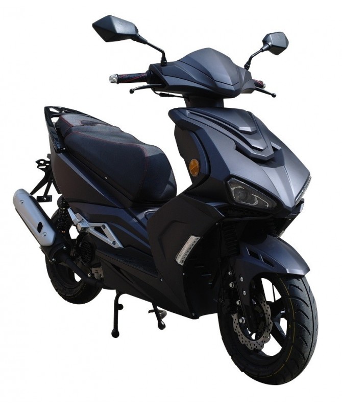 découvrez nos solutions d'assurance spécialement conçues pour les véhicules 50cc. bénéficiez d'une couverture complète adaptée à vos besoins, que ce soit pour un scooter ou une moto légère. profitez de tarifs compétitifs et d'un service client réactif pour rouler en toute sérénité.