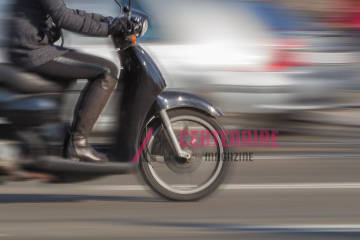 découvrez notre assurance dédiée aux scooters électriques de 50cc. profitez d'une couverture adaptée pour rouler en toute sérénité, avec des options flexibles et un service client à votre écoute. protégez votre deux-roues électrique et bénéficiez de tarifs compétitifs !