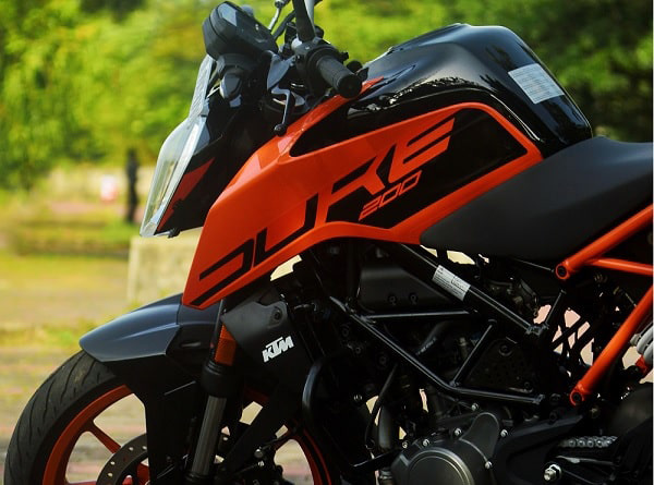 découvrez tout ce qu'il faut savoir sur le coût de l'assurance moto : facteurs influençant le tarif, options disponibles et conseils pour économiser. comparez les offres et trouvez la couverture idéale pour votre deux-roues.