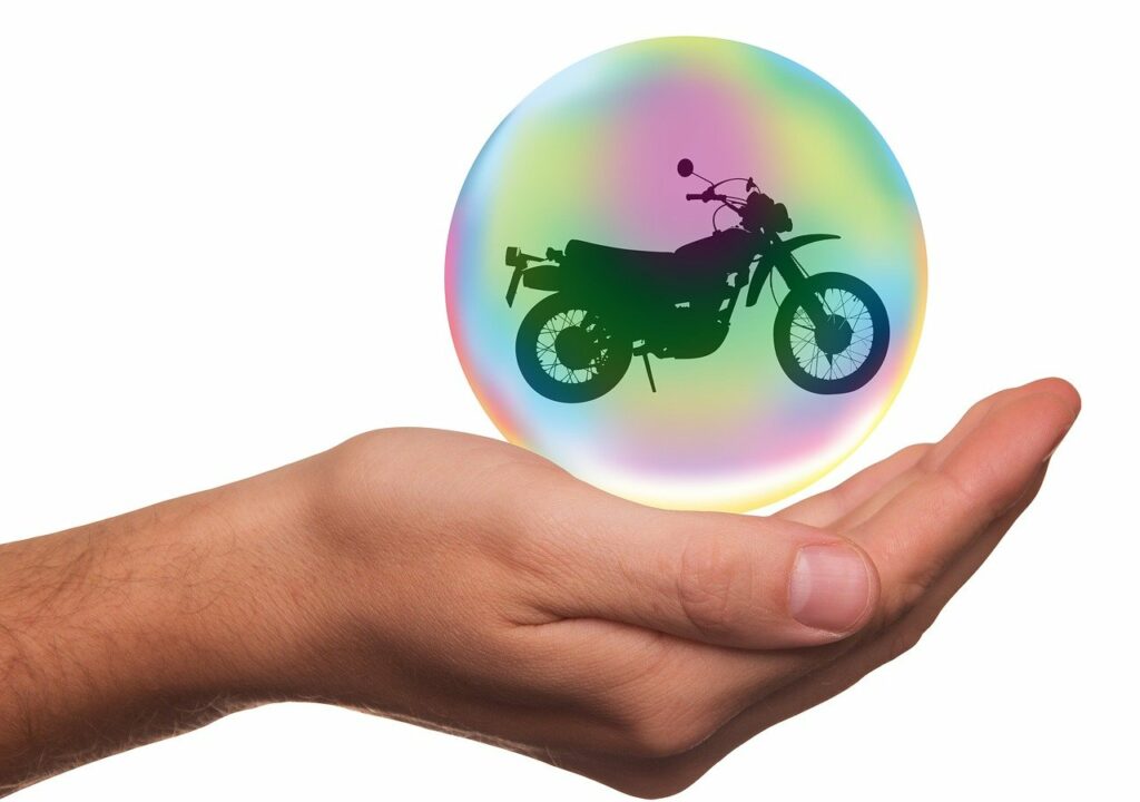 découvrez notre guide complet sur les assurances moto, conçu pour vous aider à comprendre les différentes options, à choisir la couverture adaptée à vos besoins et à économiser sur vos primes d'assurance. homologué pour tous les types de motos, ce guide vous offre des conseils pratiques et des astuces essentielles pour rouler en toute sérénité.
