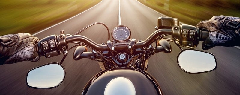 découvrez les meilleures offres de prix pour l'assurance moto dédiée aux jeunes conducteurs. profitez de conseils, d'astuces et de comparatifs pour trouver une couverture adaptée à votre budget et vos besoins.