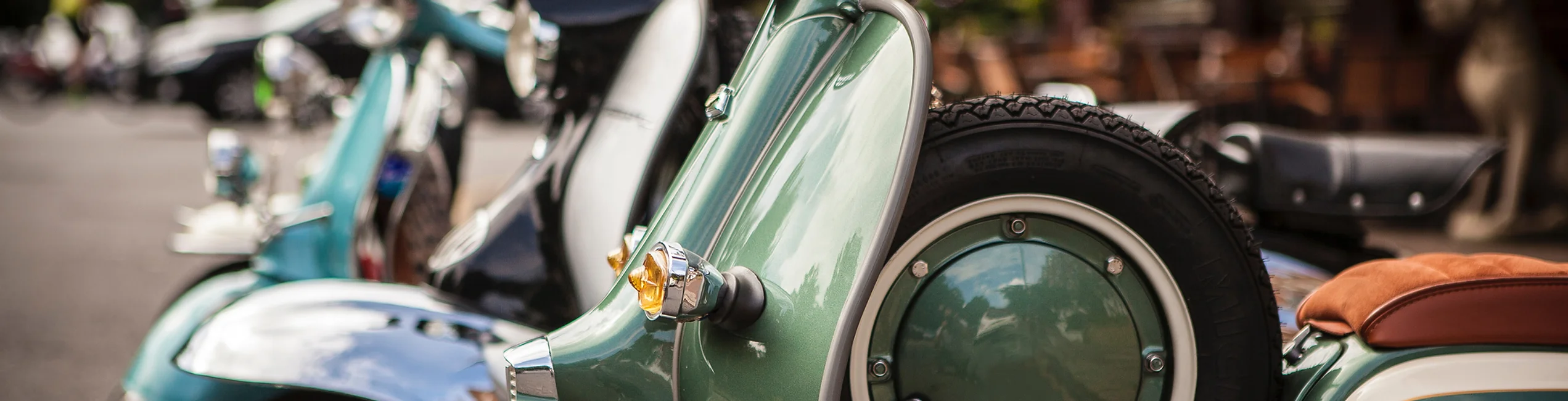 découvrez les tarifs compétitifs pour l'assurance de votre scooter électrique. comparez les offres, bénéficiez de conseils personnalisés et protégez votre véhicule tout en respectant votre budget.