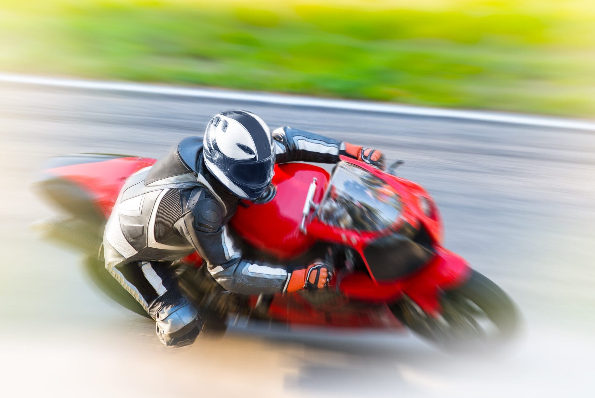 découvrez le prix moyen des motos en france. comparez les différents modèles et marques pour trouver la moto qui correspond à votre budget et vos envies. obtenez des conseils pour faire le meilleur choix et profitez de votre expérience de conduite.