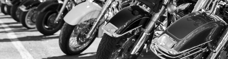 découvrez les meilleurs prix de mutuelle pour motards en 2023. protégez votre sécurité et votre équipement avec des offres adaptées à votre profil de conducteur. comparez les tarifs et trouvez la couverture idéale pour vos besoins.