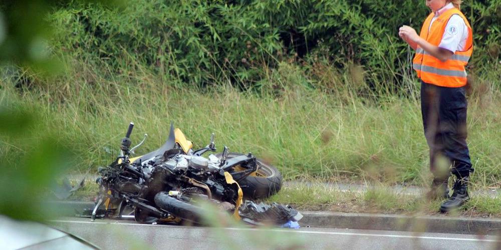 découvrez tout ce qu'il faut savoir sur les sinistres liés aux deux-roues : causes, prévention, démarches à suivre et conseils pratiques pour assurer votre sécurité sur la route.