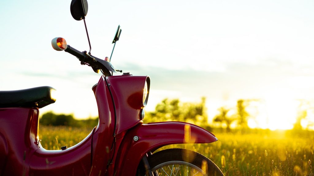 découvrez comment choisir la meilleure assurance pour votre deux-roues. comparez les options, les garanties et les tarifs pour rouler en toute sécurité et en toute sérénité.