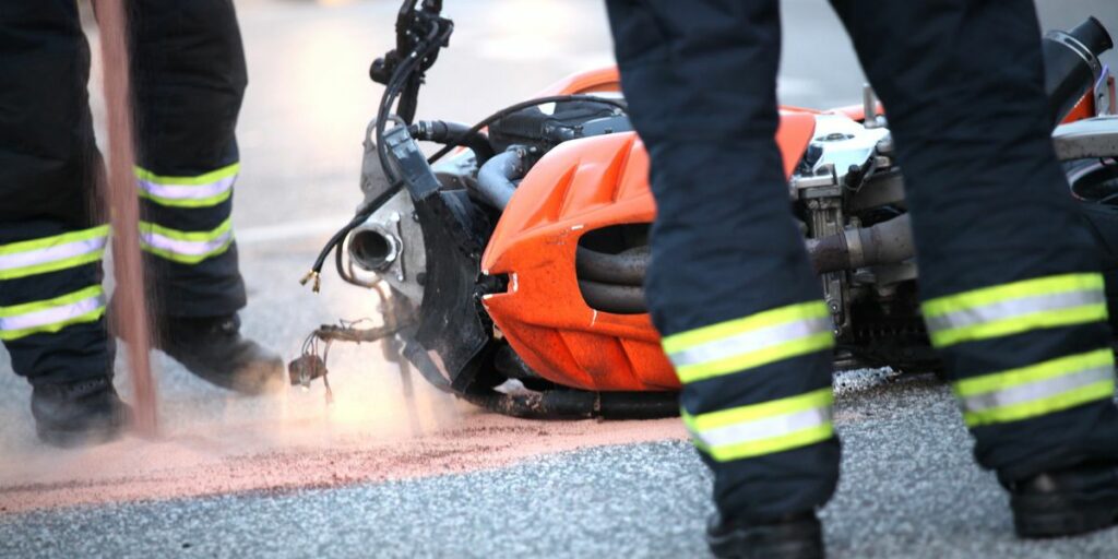 découvrez notre assurance moto dédiée au stationnement, offrant une protection complète pour votre véhicule contre le vol et les dommages. roulez en toute sérénité avec des garanties adaptées à vos besoins.