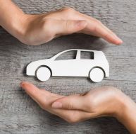 découvrez comment choisir l'assurance auto-moto qui répond à vos besoins. comparez les offres, comprenez les garanties essentielles et faites le meilleur choix pour votre sécurité sur la route.