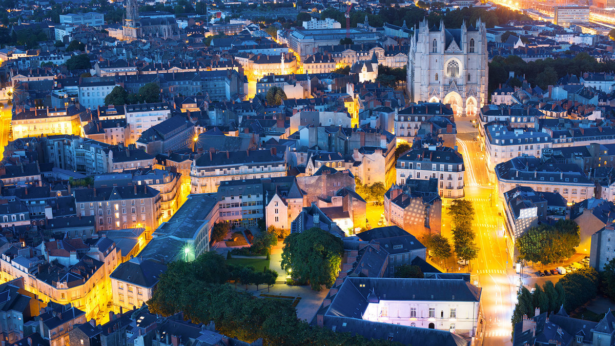 découvrez les événements incontournables d'avril à nantes ! concerts, festivals, expositions et activités pour tous les âges vous attendent dans la ville. ne manquez pas ces moments uniques et immersifs.