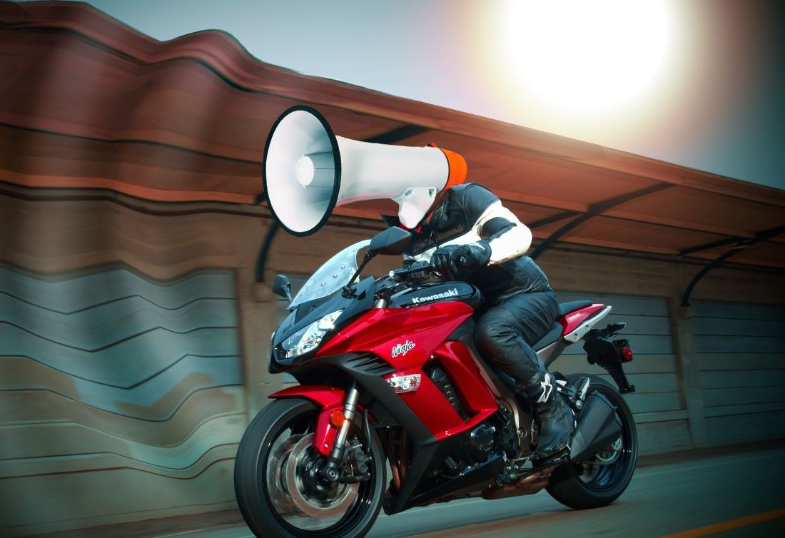 découvrez comment allier passion et sécurité sur la route en tant que motard. apprenez des conseils essentiels pour profiter de vos balades tout en protégeant votre vie et celle des autres. rejoignez une communauté de passionnés engagés pour une conduite responsable.