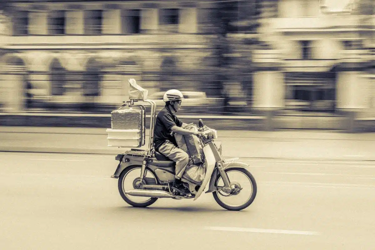 découvrez les tarifs compétitifs pour l'assurance moto et trouvez la couverture adaptée à vos besoins. comparez les offres pour économiser sur votre prime tout en protégeant votre véhicule.