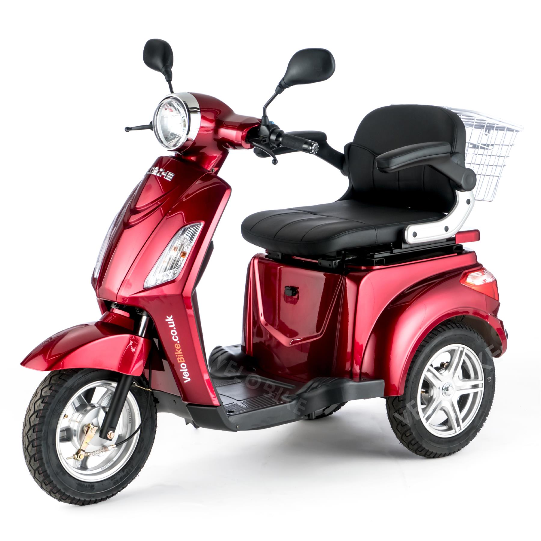 découvrez comment bénéficier du remboursement pour l'achat de scooters destinés aux personnes en situation de handicap. obtenez toutes les informations nécessaires sur les démarches, les aides financières disponibles et les conditions d'éligibilité.