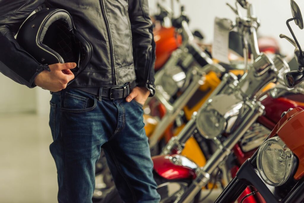 découvrez comment obtenir une assurance moto après une suspension pour stupéfiants. nos conseils et solutions adaptées vous aideront à retrouver votre liberté sur la route tout en respectant la législation.