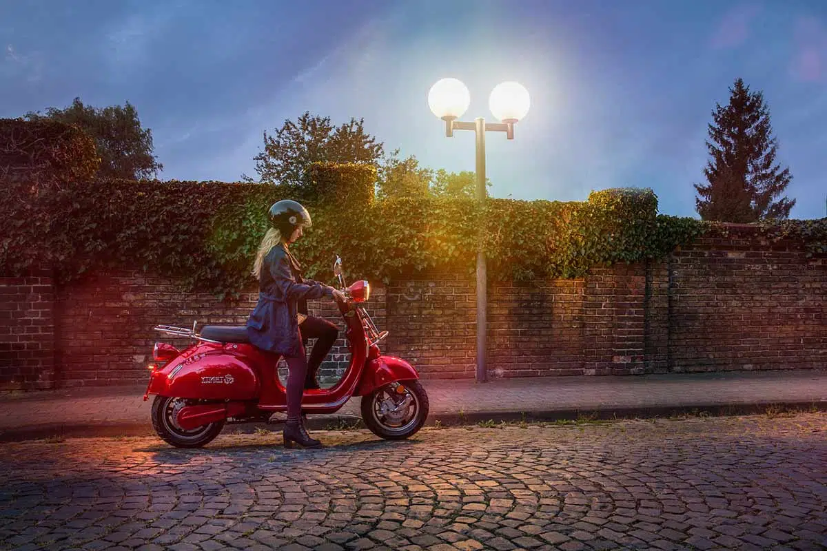 découvrez l'assurance scooter 125 chez matmut, une couverture complète adaptée à vos besoins. protégez votre deux-roues avec des garanties sur mesure, une assistance 24/7 et des tarifs compétitifs. roulez en toute sérénité avec matmut.