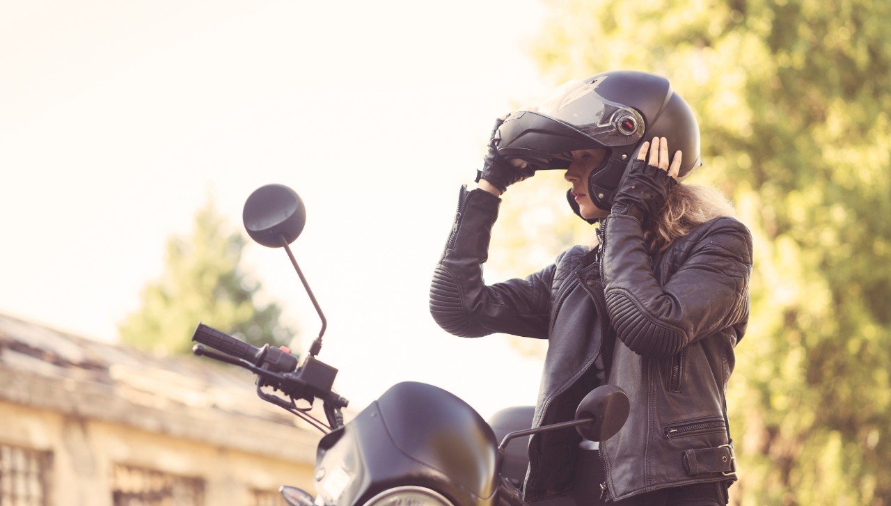 découvrez notre guide complet sur l'assurance pour les motos 125cc. comparez les meilleures offres, comprenez les garanties essentielles et trouvez des conseils pratiques pour choisir l'assurance adaptée à vos besoins et rouler en toute sérénité.