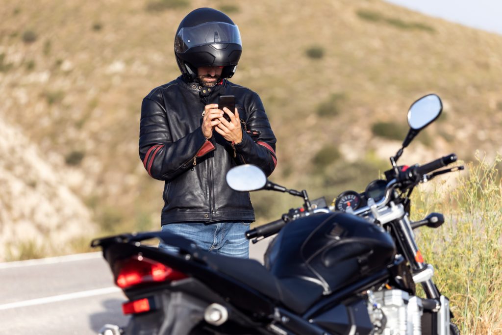 découvrez notre guide complet sur les courtiers en assurance moto. apprenez à choisir la meilleure couverture pour votre moto, comprenez les types d'assurances disponibles et bénéficiez de conseils pratiques pour faire des économies tout en protégeant votre véhicule.