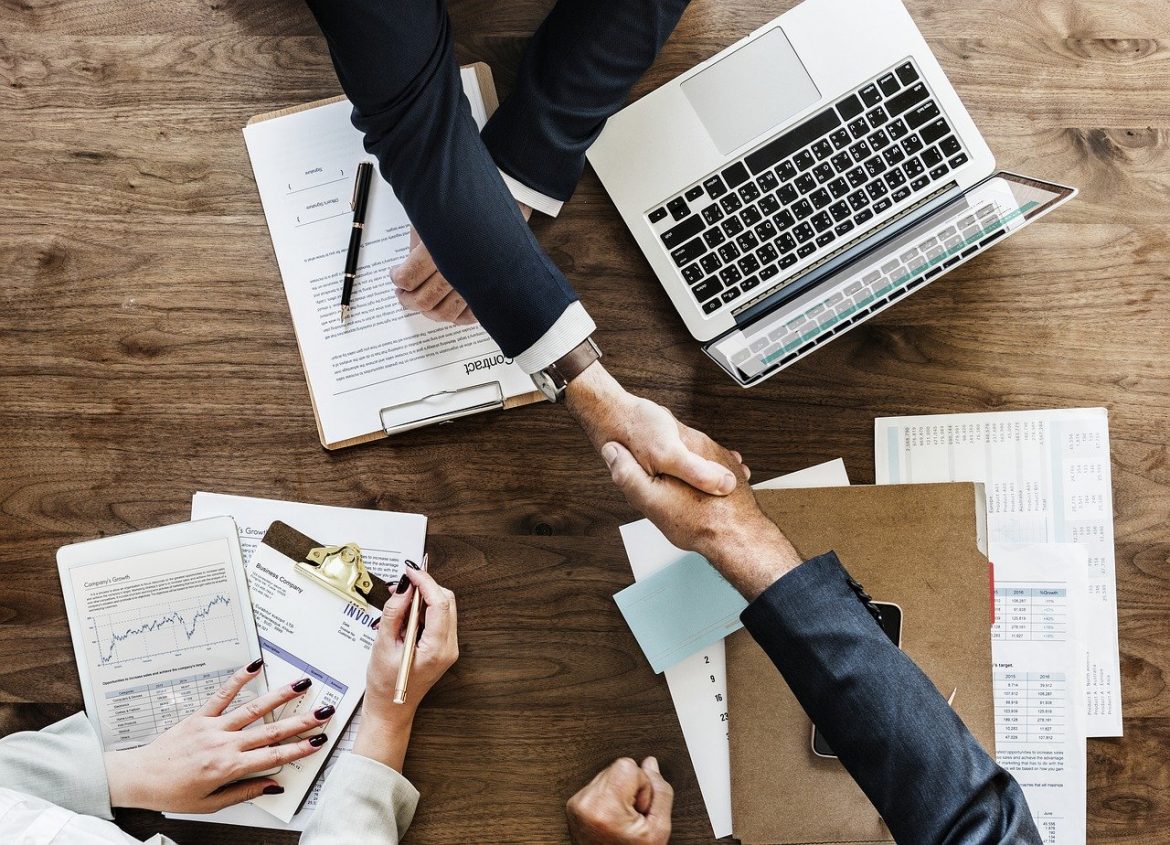 obtenez rapidement une assistance personnalisée avec le contact direct des services d'assurance par téléphone. joignez-nous pour des réponses rapides à vos questions et pour gérer vos besoins d'assurance facilement.