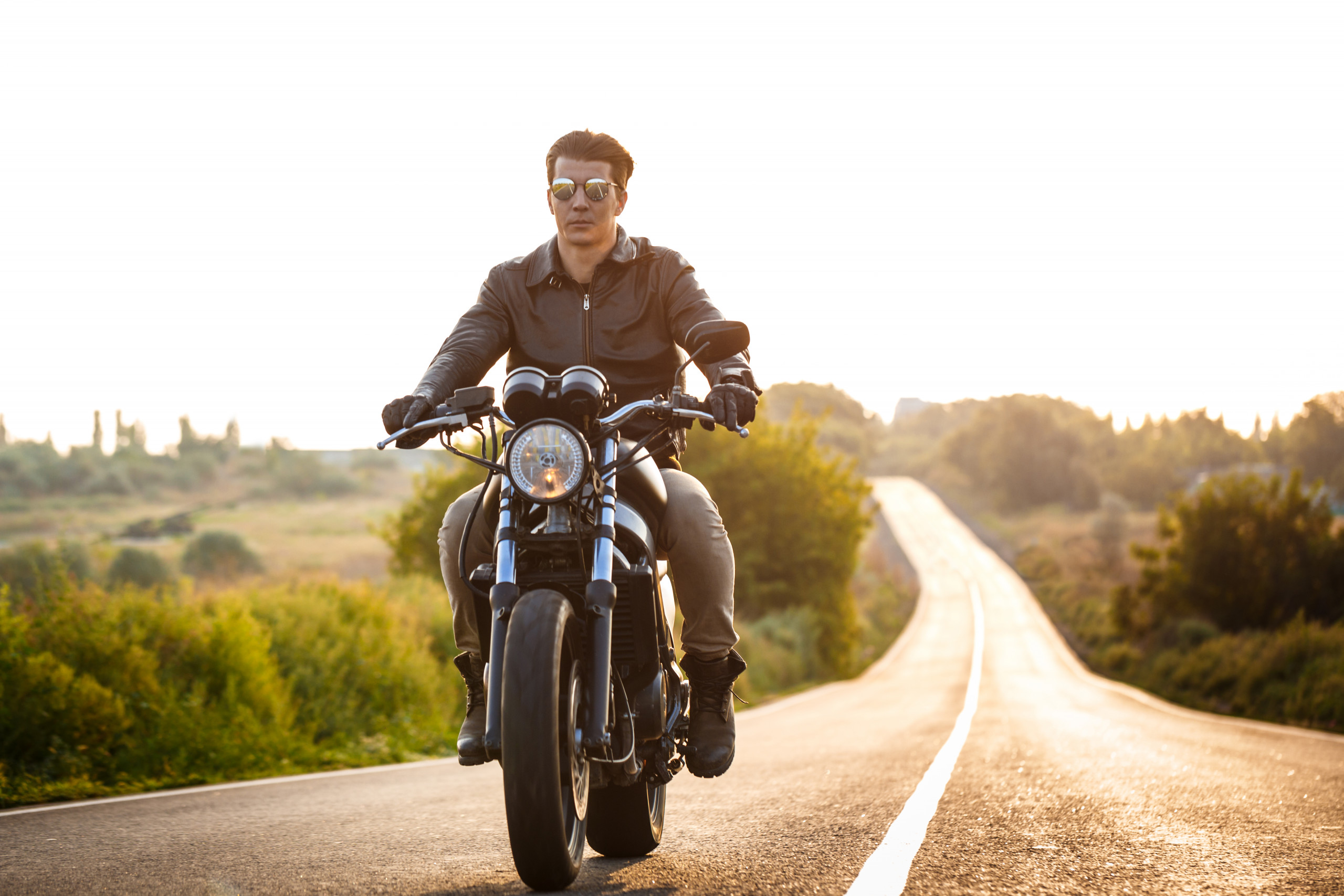 découvrez le simulateur d'assurance moto du crédit agricole, un outil simple et rapide pour comparer les offres et trouver la couverture idéale à un prix compétitif. bénéficiez d'une estimation personnalisée en quelques clics et roulez en toute sérénité.