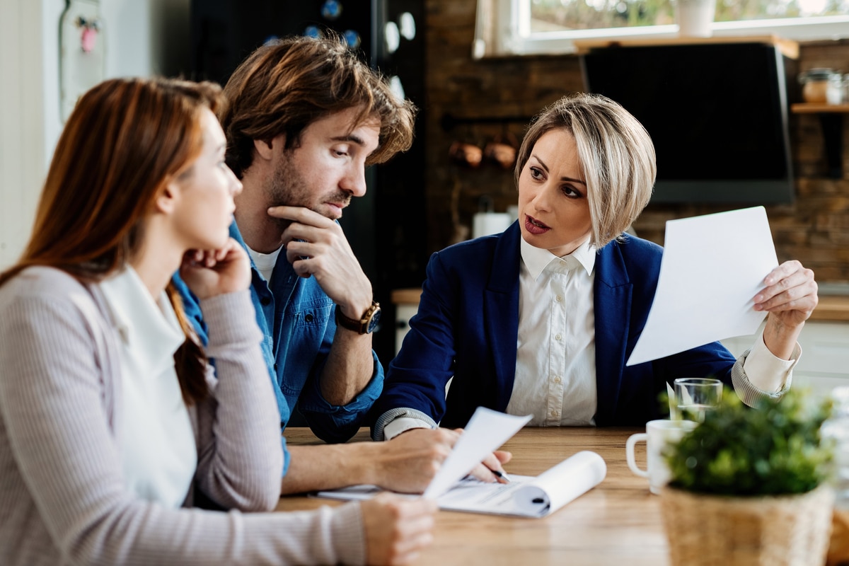 découvrez les meilleures assurances adaptées aux auto-entrepreneurs pour protéger votre activité et vos biens. comparez les offres pour bénéficier d'une couverture sur mesure, simple et efficace, afin de vous concentrer sur votre réussite.