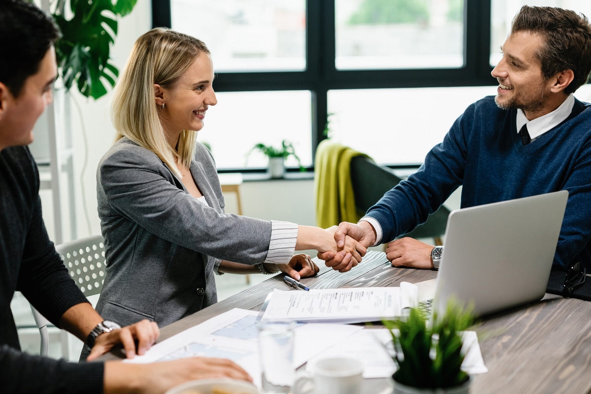 découvrez les meilleures options d'assurance auto-entrepreneurs adaptées à vos besoins spécifiques. protégez votre activité et vos biens avec des solutions flexibles et complètes. obtenez des conseils d'experts pour choisir la couverture idéale.