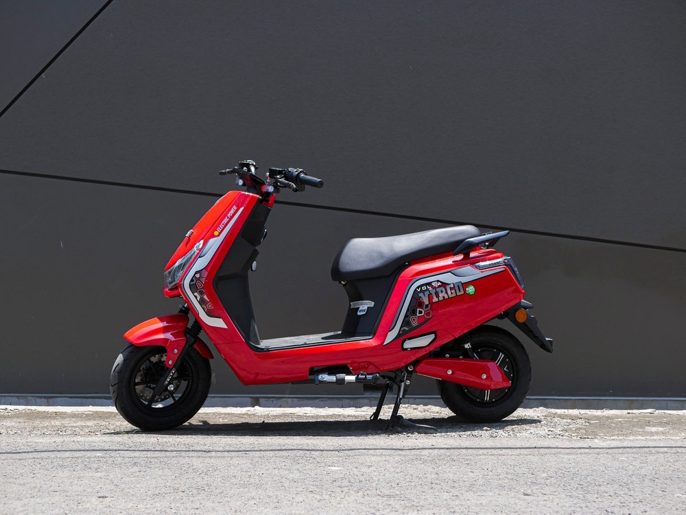 découvrez notre assurance cyclomoteur adaptée à vos besoins. protégez votre véhicule à deux roues avec des garanties complètes et des tarifs compétitifs. roulez en toute sérénité !