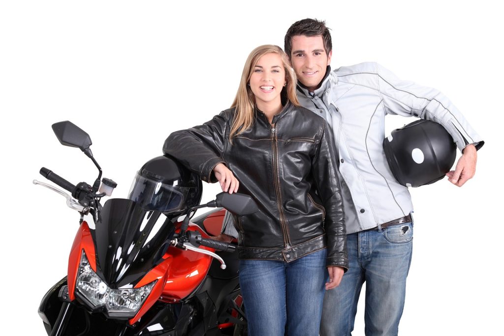 découvrez comment choisir la meilleure assurance moto pour jeunes conducteurs. comparez les offres, comprenez les garanties essentielles et profitez de conseils pratiques pour rouler en toute sécurité et à moindre coût.