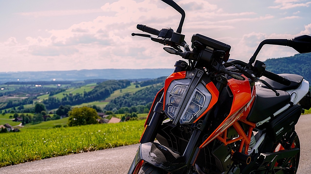 obtenez votre devis d'assurance moto agpm en quelques clics ! profitez de tarifs compétitifs et d'une couverture adaptée à vos besoins. assurez votre moto en toute sérénité avec les experts agpm.