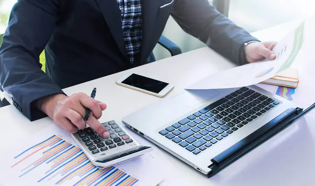 découvrez comment optimiser vos dépenses grâce à des devis personnalisés et adaptés à vos besoins. améliorez votre gestion financière en obtenant des estimations précises qui vous aideront à réaliser des économies significatives.