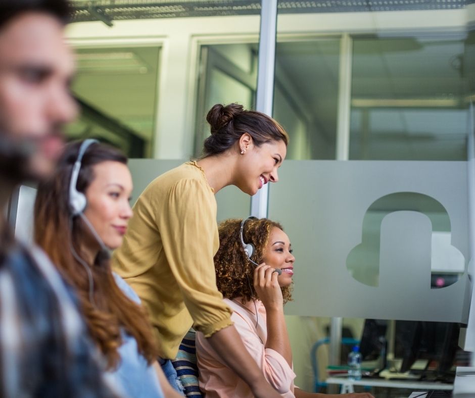 découvrez comment la révolution des téléphones transforme l'interaction client, améliorant l'expérience utilisateur grâce à des solutions innovantes et une communication instantanée.