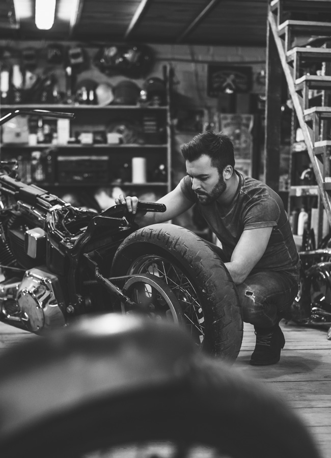 découvrez notre guide complet sur l'assurance moto en suisse. comparez les meilleures offres, trouvez des conseils adaptés à vos besoins et assurez votre deux-roues en toute tranquillité.