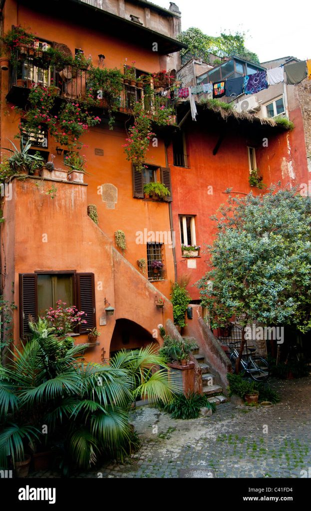 découvrez casa aprile, un voyage fascinant à travers l'histoire italienne. plongez dans la riche culture, la gastronomie authentique et les traditions intemporelles qui font de chaque visite une expérience inoubliable.