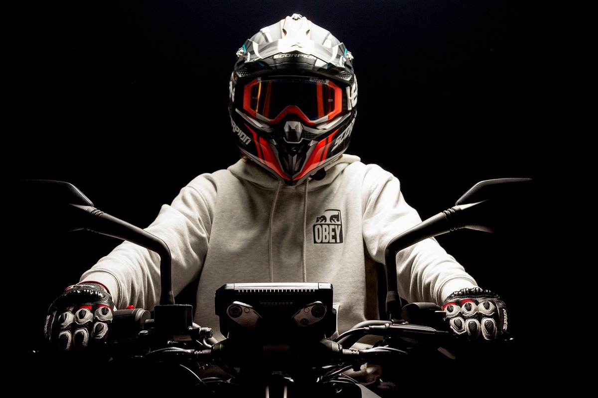 découvrez comment optimiser la gestion de votre moto au mois d'avril avec des astuces pratiques, des conseils d'entretien et des recommandations pour une conduite sécurisée. profitez pleinement de votre expérience de pilotage tout en garantissant la performance de votre deux-roues.