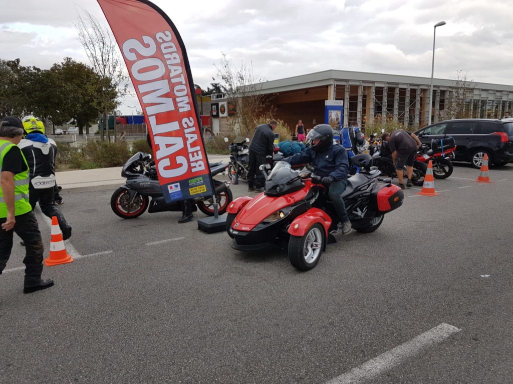 découvrez les relais motards : des lieux d'échanges conviviaux pour les passionnés de moto. profitez d'une ambiance chaleureuse, d'astuces de voyage et de rencontres enrichissantes entre motards. que vous soyez en balade ou en road trip, les relais motards sont l'étape idéale pour partager votre passion.