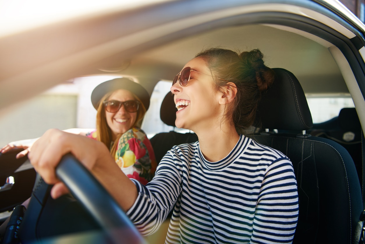 découvrez nos conseils pour bien choisir votre assurance auto. comparez les offres, comprenez les garanties et optimisez votre budget tout en protégeant votre véhicule.
