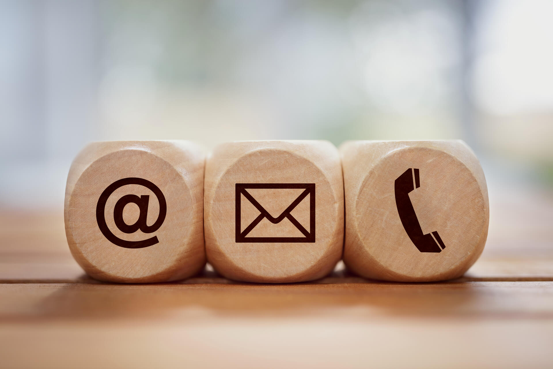 contactez le service client d'april pour toute demande d'information ou assistance. notre équipe est à votre écoute pour vous aider dans vos démarches et répondre à toutes vos questions rapidement et efficacement.