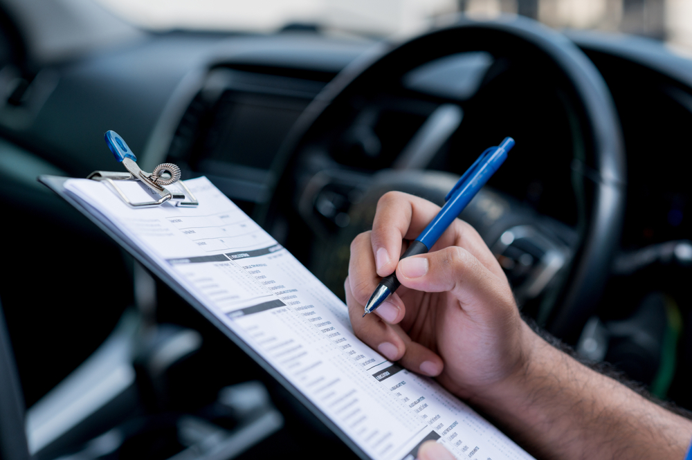 obtenez votre devis auto gratuit en quelques clics ! comparez les offres d'assurance automobile et choisissez la couverture adaptée à vos besoins sans engagement. simplifiez votre recherche d'assurance dès aujourd'hui.