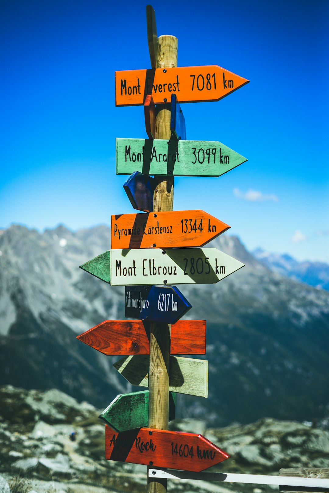 découvrez notre guide complet sur l'assurance pour vous aider à choisir la couverture qui vous convient le mieux. que ce soit pour votre santé, votre voiture ou votre habitation, obtenez des conseils d'experts, des astuces pratiques et des comparatifs pour faire le meilleur choix. protégez-vous et votre patrimoine en toute sérénité.