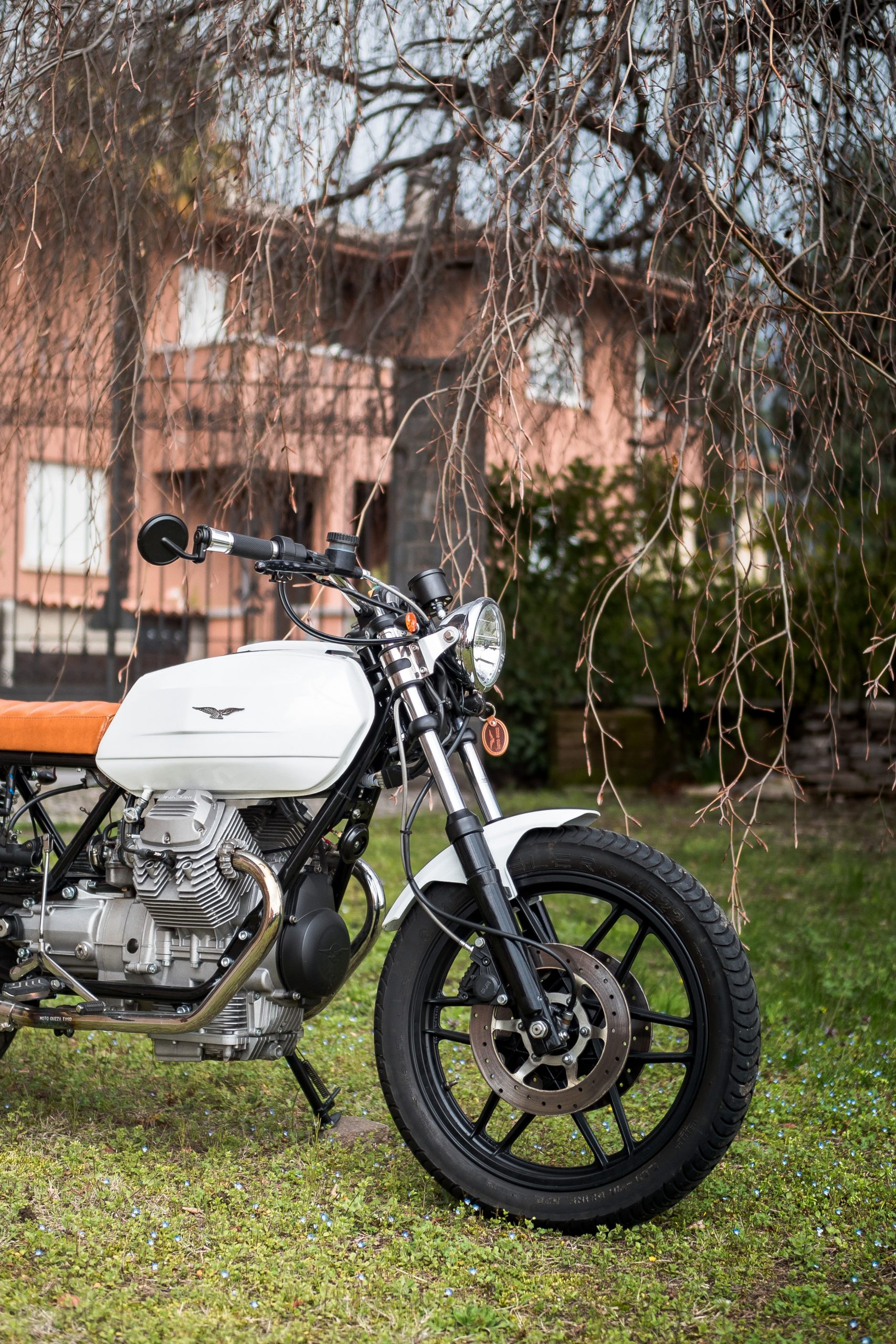 découvrez les éléments à considérer pour le coût de l'assurance moto 125. comparez les tarifs, les options de couverture et obtenez des conseils pour choisir l'assurance qui vous convient le mieux. protégez votre moto tout en optimisant vos dépenses.
